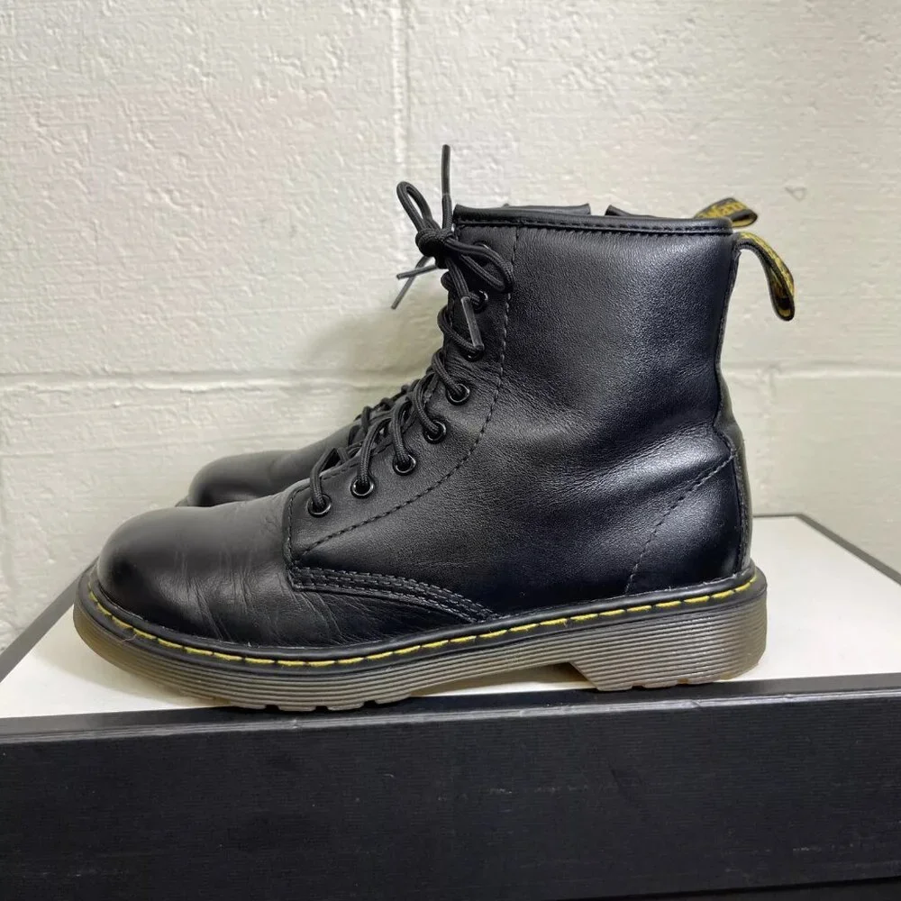 Dr. Martens Delaney AW004 Lace Up Zip Combat‎ Boot Junior Size US 3